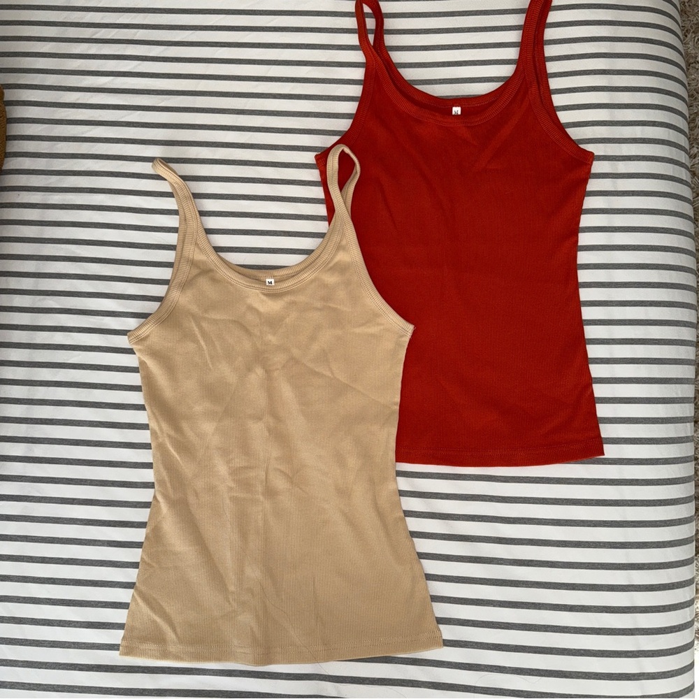 Set of 2 Fitted Ribbed Tank Top Rust Orange and Beige Medium NWOT